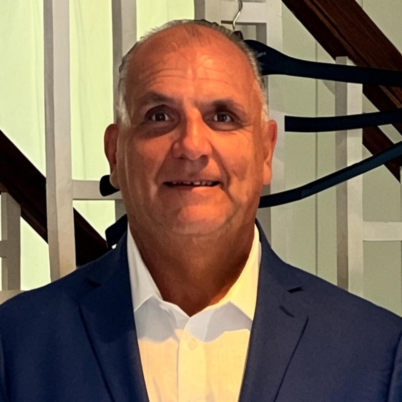 Lawrence Reznik, Founder